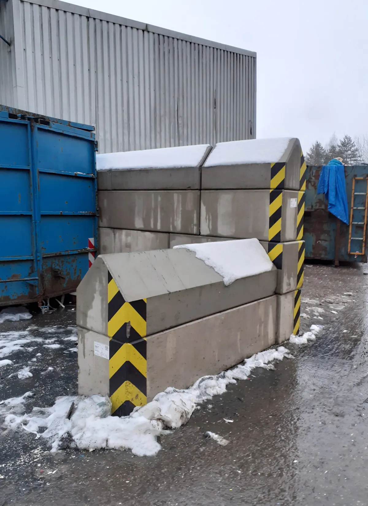 Tábor – ukončení stěny QuickBloc®